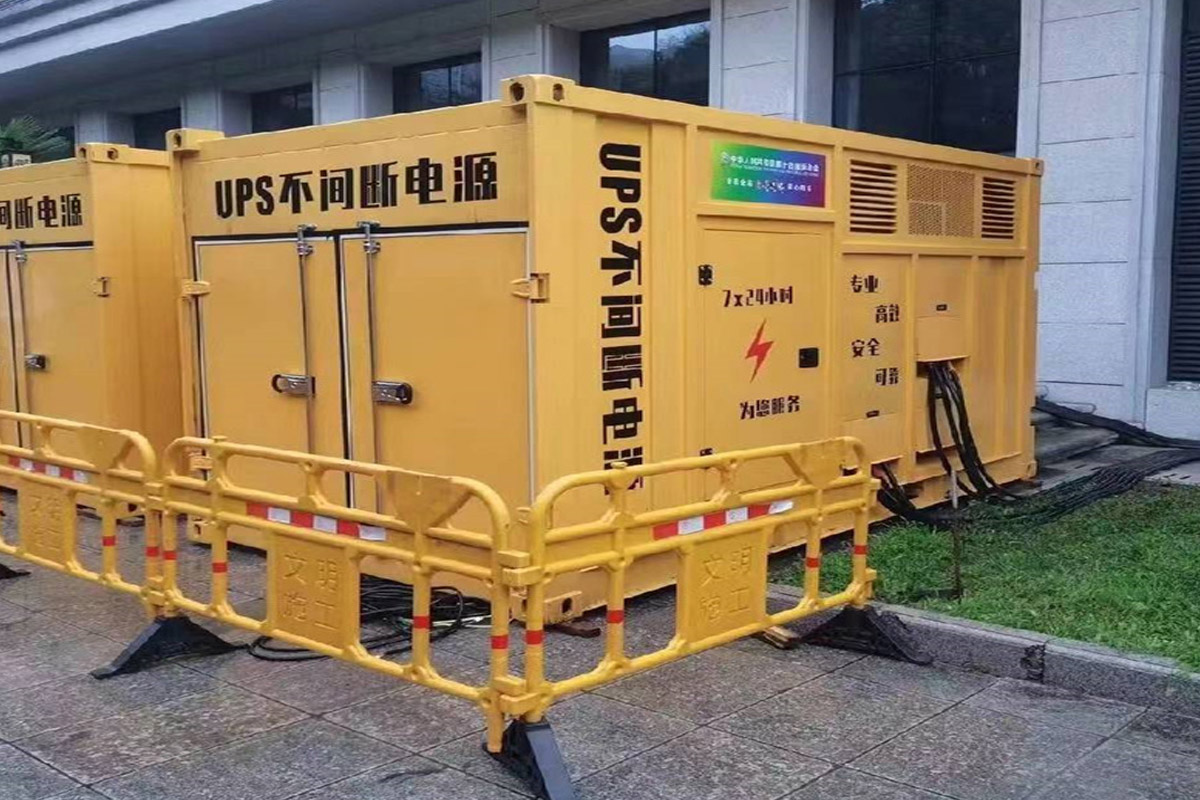 闻喜发电机租赁施工现场